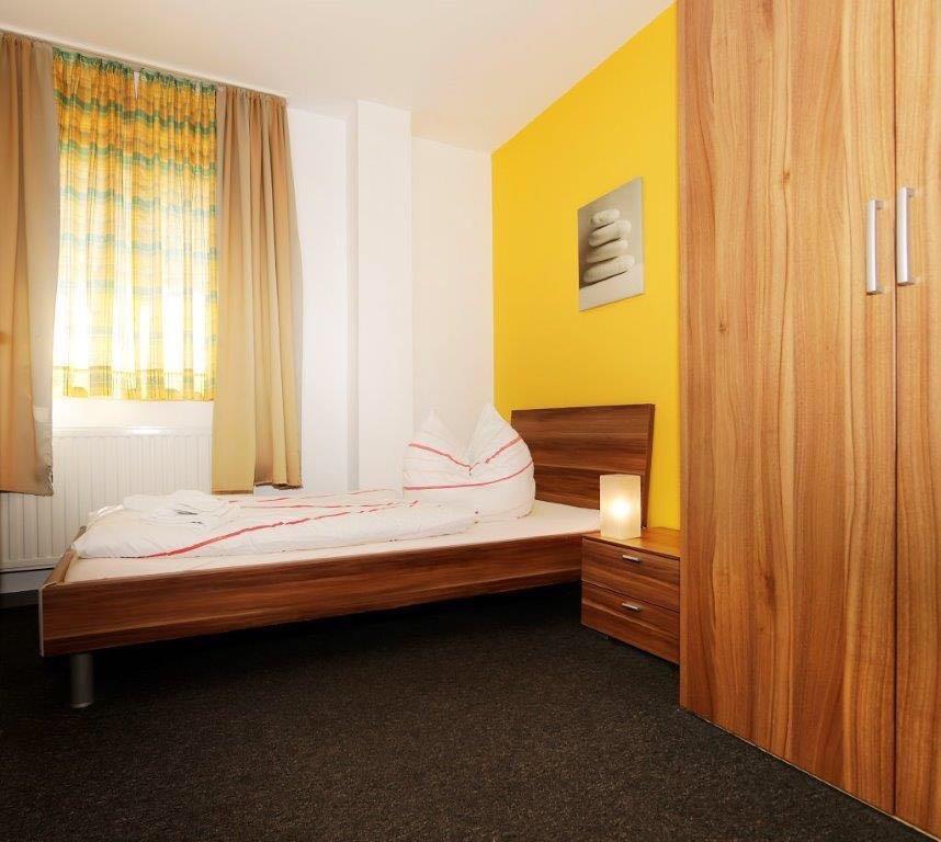 Hotel Goldener Hahn Duisbourg Extérieur photo
